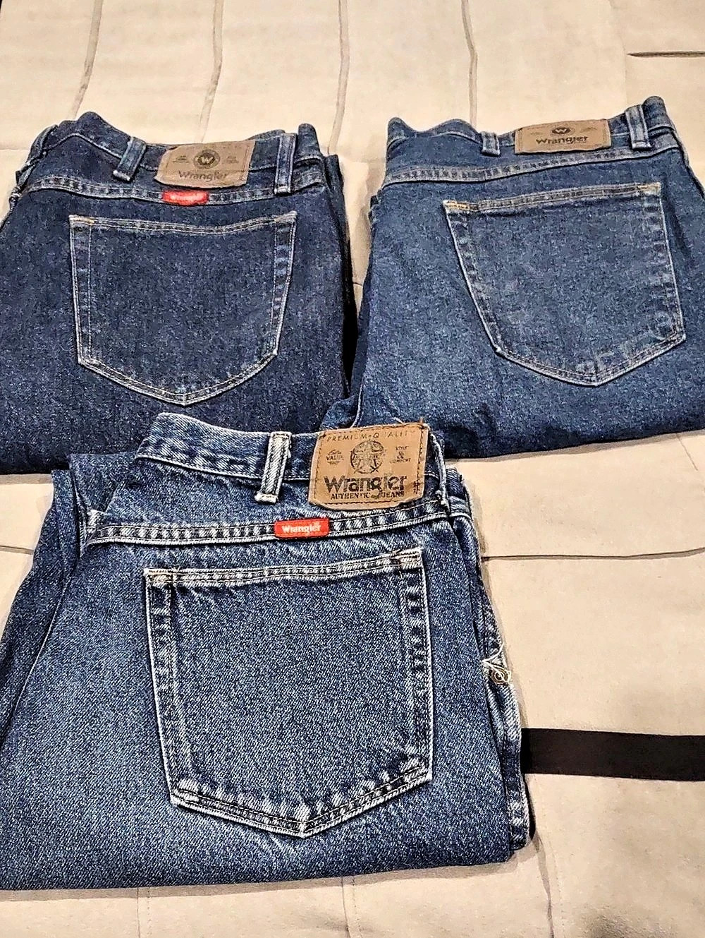 Wrangler Blue Straight Leg Jeans, Dark Blue Size 36 X 32, Set Of 3.